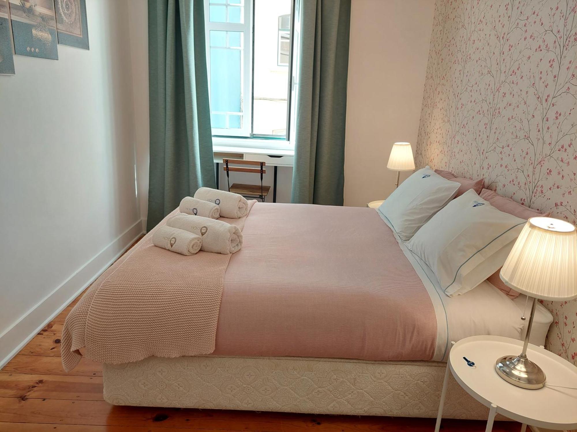 Estrela Charming Rooms 2 By Host-Point Lisbon Room photo